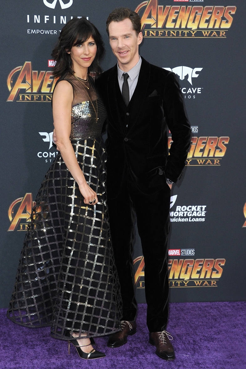 تعلم 14 طريقة لارتداء البدل بصورة صحيحة من طاقم فيلم  The Avengers: Infinity War Cast